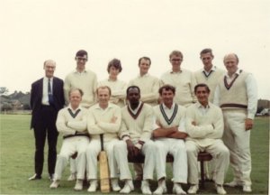 Geraldo as we knew him sat 2nd from left next to "overseas" player (from Swain House) the mighty Johnny Escoe